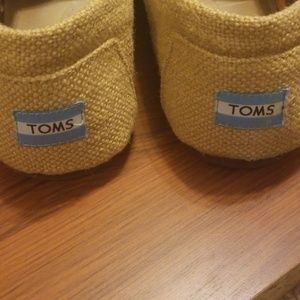 Toms canvas slip on shoes